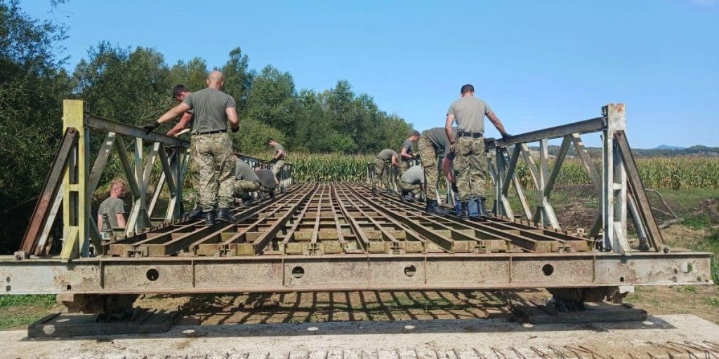 alt="Sir Donald Coleman Bailey, britanski inženjer i izumitelj Bailey mosta tijekom Drugog svjetskog rata