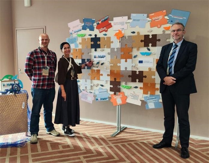 Ilustracija digitalnog alata za prostorno planiranje morskih površina (MSP), prikaz karte Jadranskog mora i zoniranja obale, ključno za Ministarstvo i nove prostorne planove.