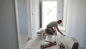 Prikaz gradilišta obiteljske kuće u roh-bau fazi izgradnje, pločice